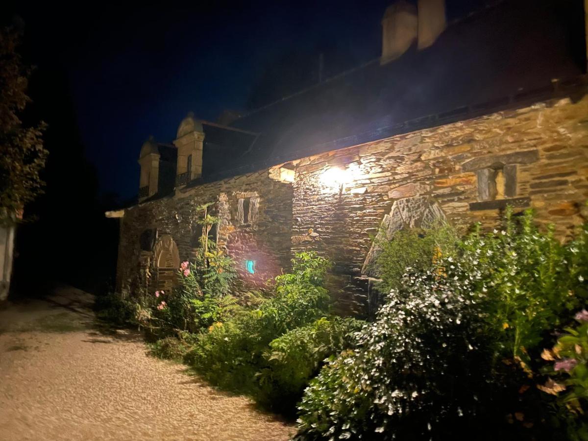 Le Clos Saint Fiacre Hotel Carentoir Kültér fotó