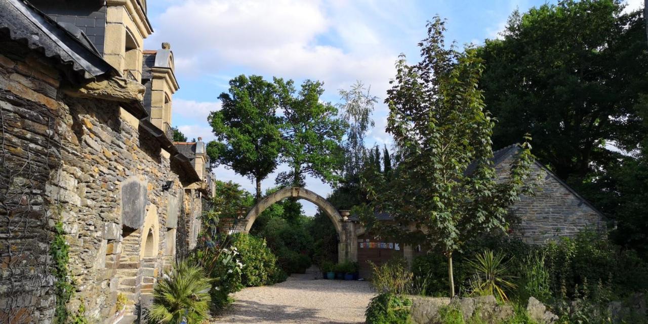 Le Clos Saint Fiacre Hotel Carentoir Kültér fotó