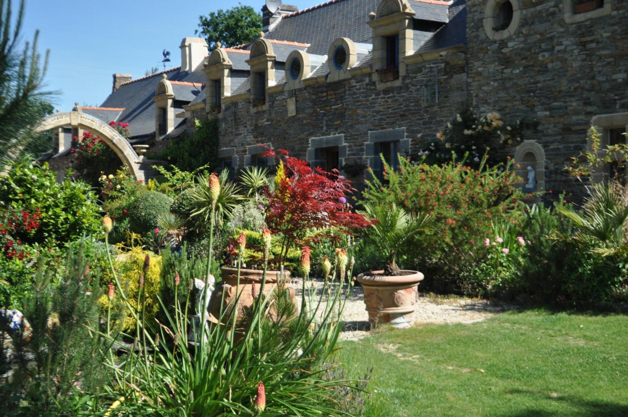 Le Clos Saint Fiacre Hotel Carentoir Kültér fotó