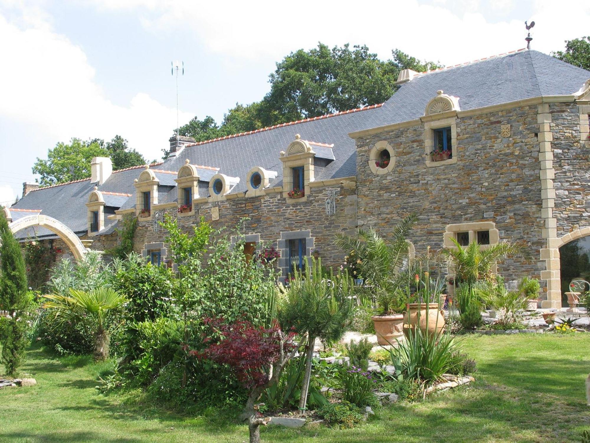 Le Clos Saint Fiacre Hotel Carentoir Kültér fotó